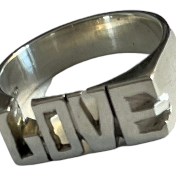 Sterling Silver “LOVE” Ring, Block Letters , 4.9G Size 6.5 - Picture 9 of 12